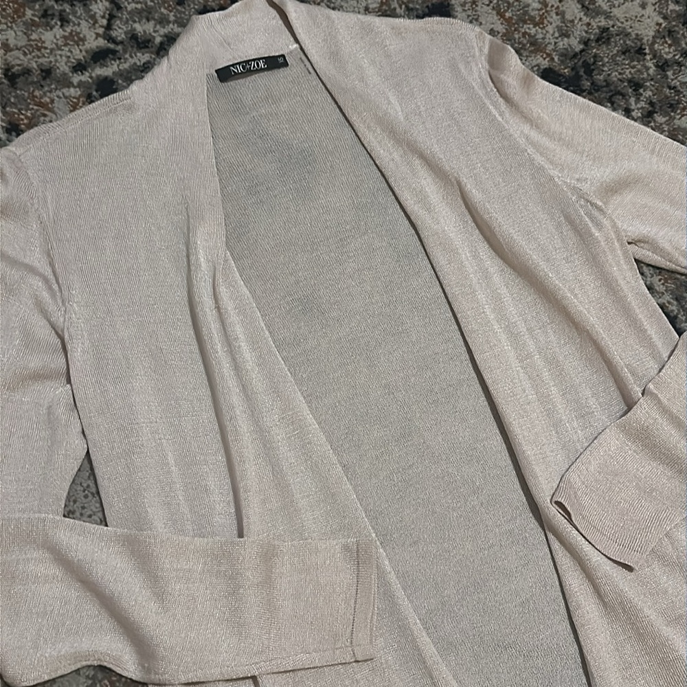 NWOT. Nic+Zoe Elegant Cream featherlight thin Sweater Cardigan. size XS. Silk. - Picture 5 of 6
